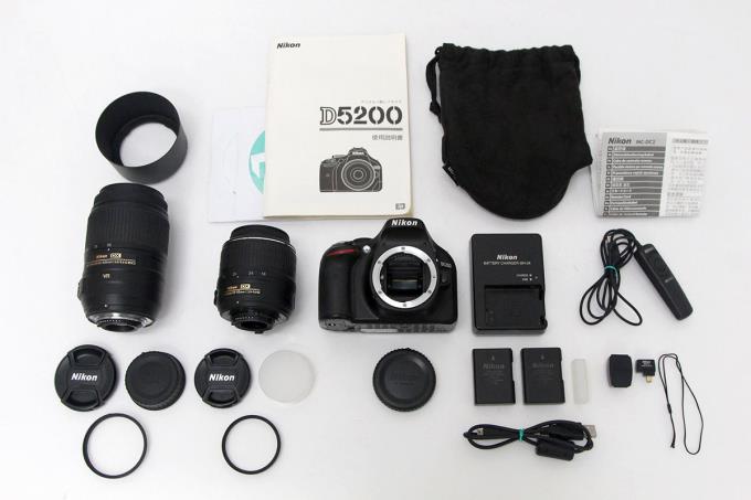 充電器Nikon D5200 Wズームキット ブラック