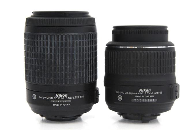 D3200 200mm ダブルズームキット ブラック シャッター回数 約2450回