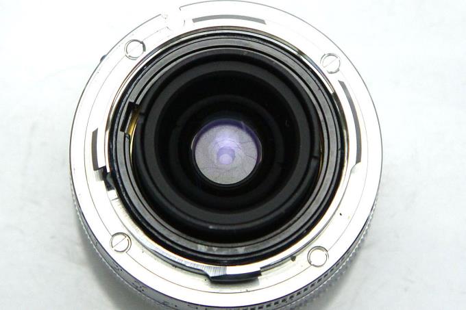 C Biogon T* 35mm F2.8 ZM シルバー ライカMマウント用 γH377 C Biogon T* 35mm F2.8 ZM シルバー ライカMマウント用 γH377