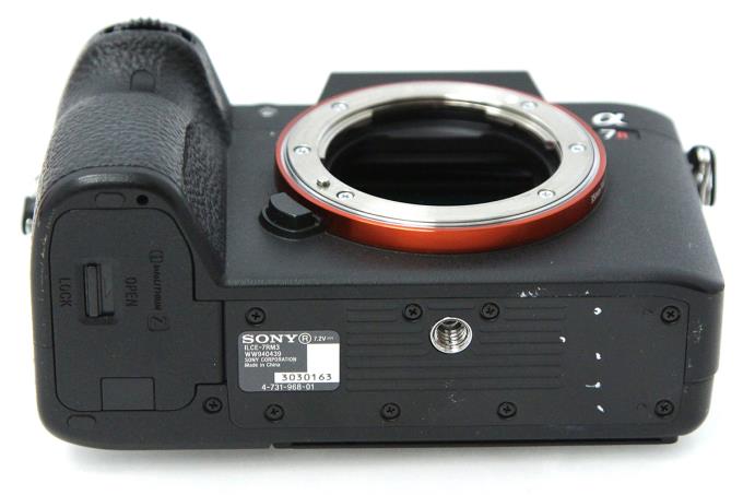 α7R III ILCE-7RM3 ボディ シャッター回数約13150回以下 γH626-2S1