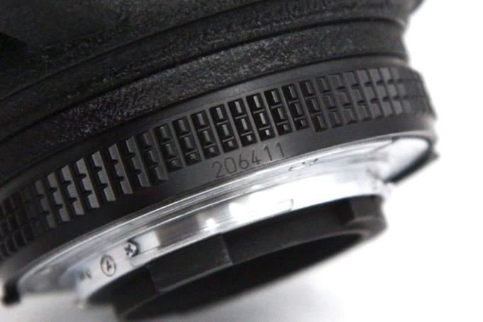 Ai AF Zoom Micro Nikkor ED 70-180mm F4.5-F5.6D γA2435-2R1B