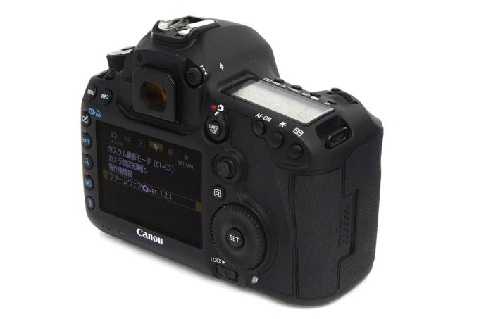 EOS 5D Mark III ボディ シャッター回数 約6100回以下 γA3589-2P4