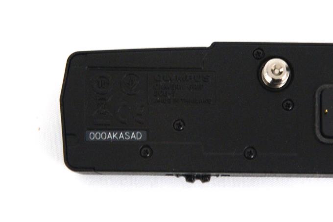 ECG-5 カメラグリップ OM-D E-M5 Mark III用 γA3856-2D4 | オリンパス