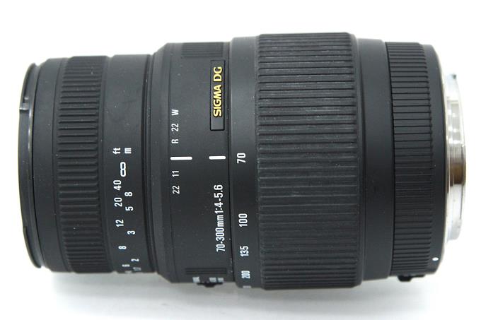 70-300mm F4-5.6 DG MACRO キヤノンEFマウント用 γH2028-2B3 | シグマ