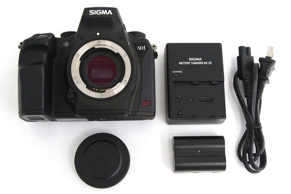 SD1 Merrill ボディ γA4137-2Q1A | シグマ | デジタル一眼レフカメラ