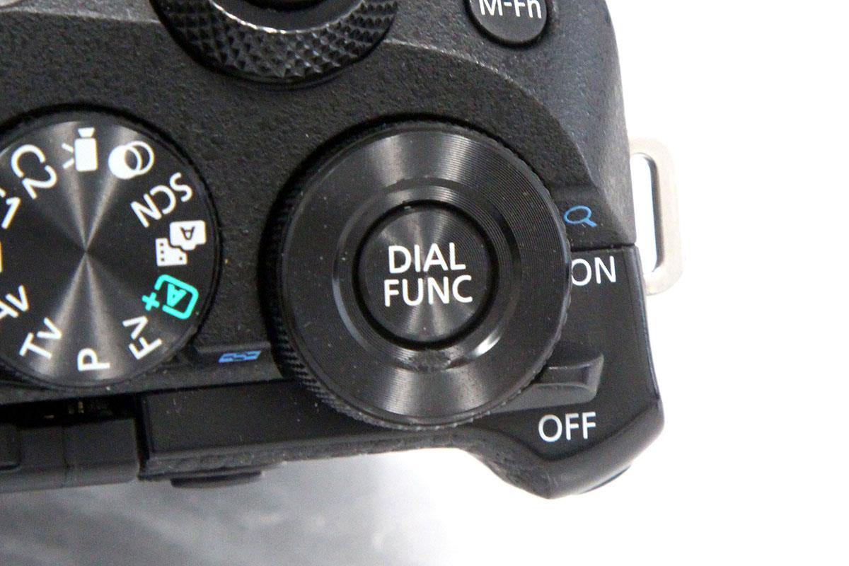 G*z様 【中古】 【良品】動作・確認済み Canon EOS M ブラック EOS M ボディ 中古価格比較 - 価格.com