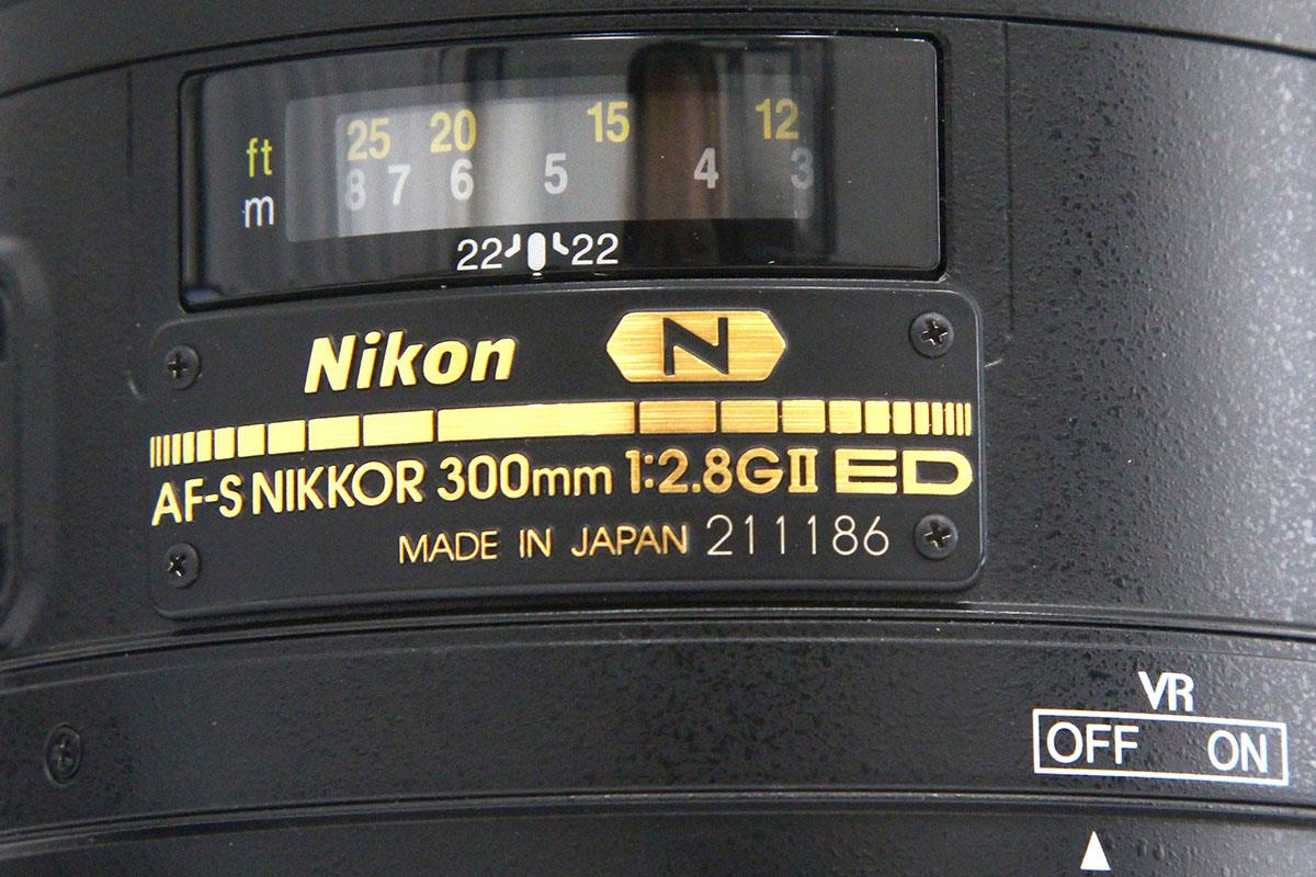 AF-S NIKKOR 300mm F2.8G ED VR II γA4582-2B1 | ニコン | 一眼