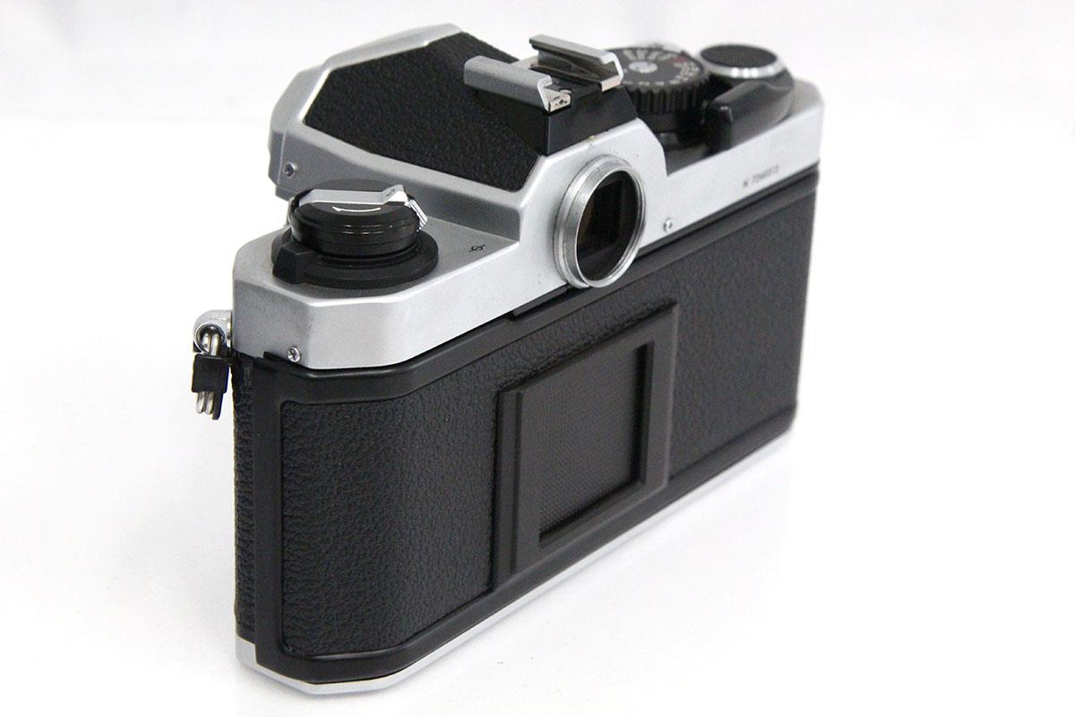 New FM2 ボディ シルバー Zoom-NIKKOR 35-70mm F3.3-4.5 レンズ