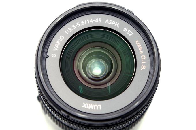 LUMIX G VARIO 14-45mm F3.5-5.6 ASPH MEGA O.I.S H-FS014045 γA4717