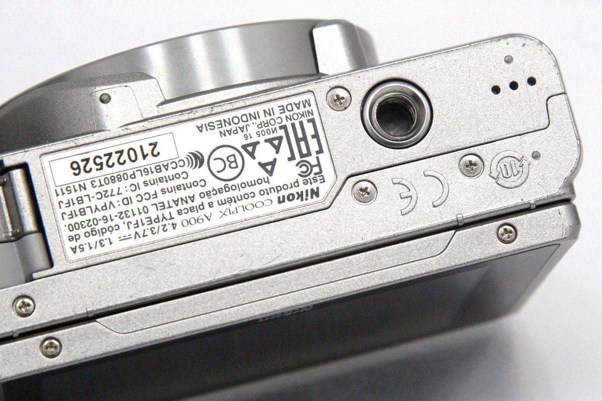買い激安【美品】Nikon COOLPIX A900 シルバー デジタルカメラ