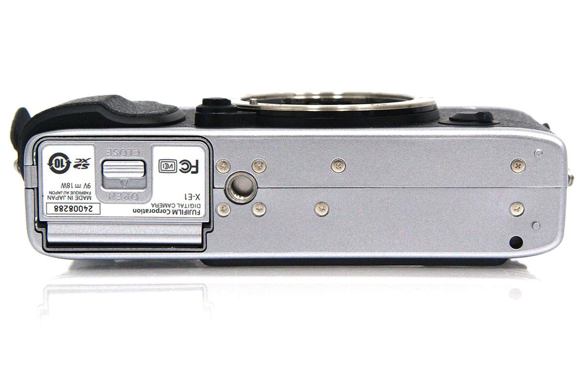 X-E1 ボディ シルバー γA5201-2Q2A | 富士フイルム | ミラーレスカメラ ...