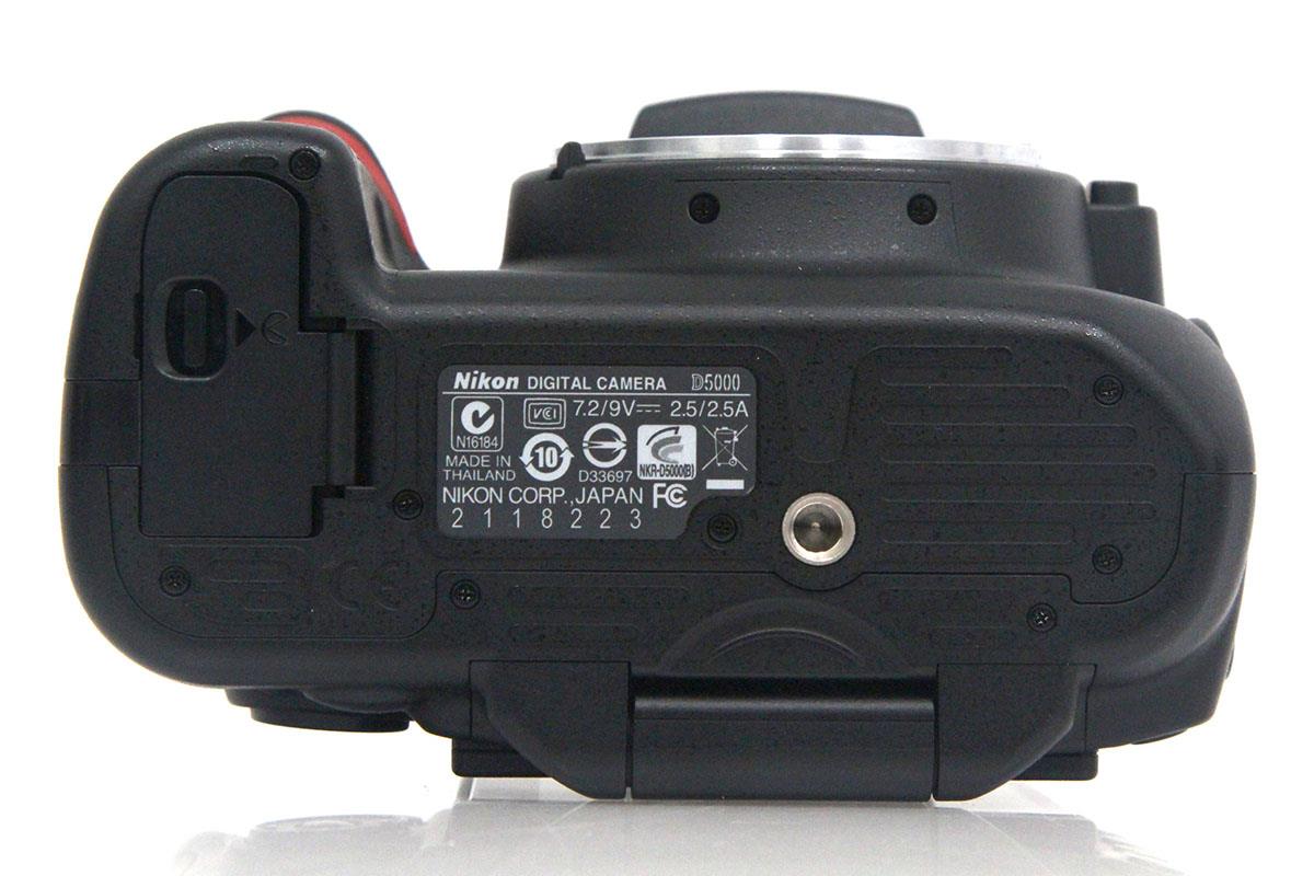 D5000 ダブルズームキット シャッター回数 約2500回以下 γA5763