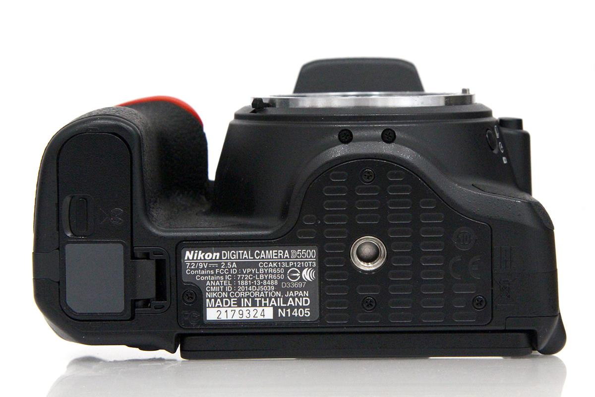 D5500 18-55 VR II レンズキット ブラック シャッター回数1310回 