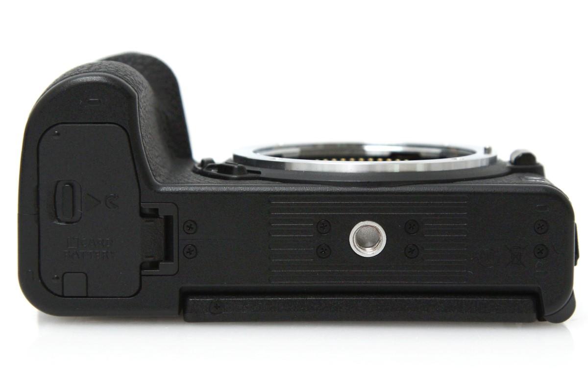 Z 30 16-50 VR レンズキット γT248-2S4 | ニコン | ミラーレスカメラ