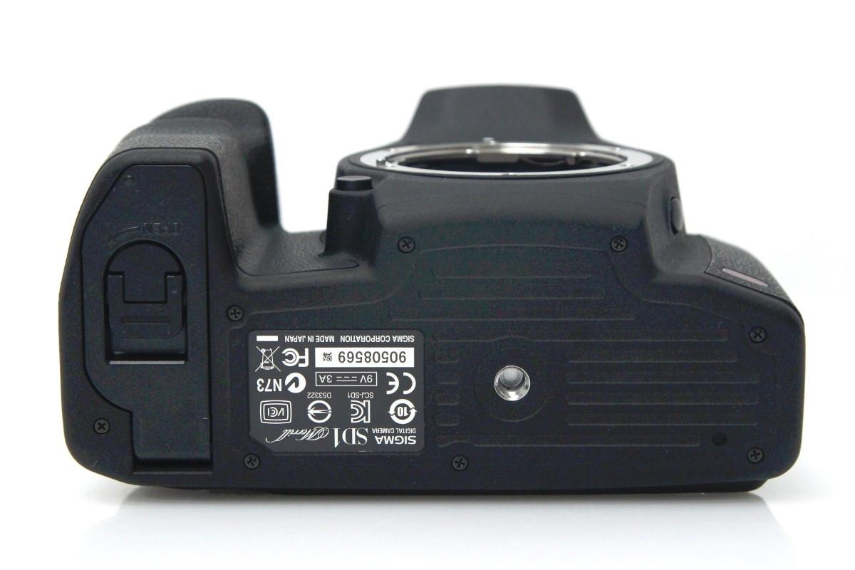 SD1 Merrill ボディ γT850-2S1 | シグマ | デジタル一眼レフカメラ 