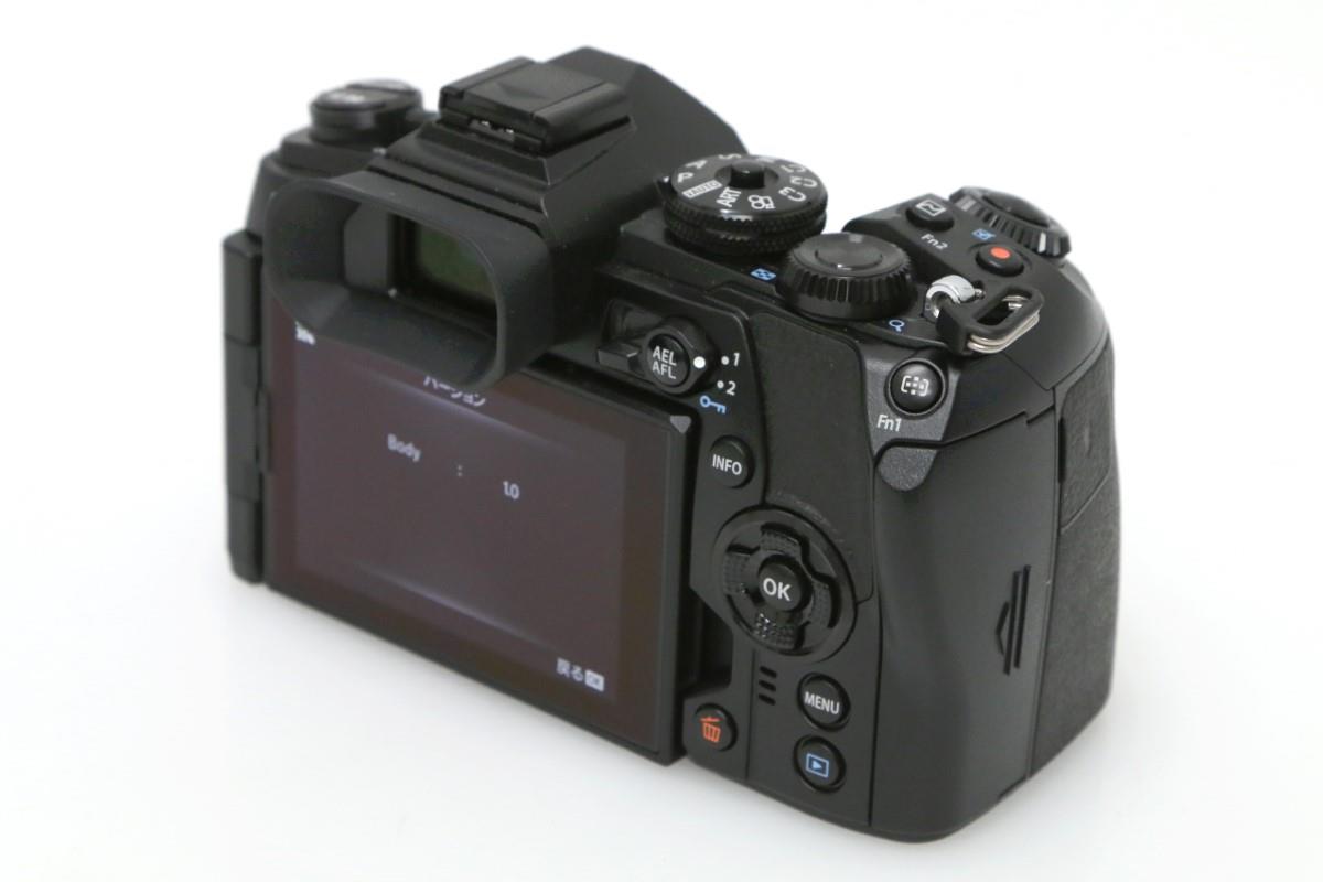 OM-D E-M1 Mark II ボディ ブラック CA01-T1291-2P4 | オリンパス