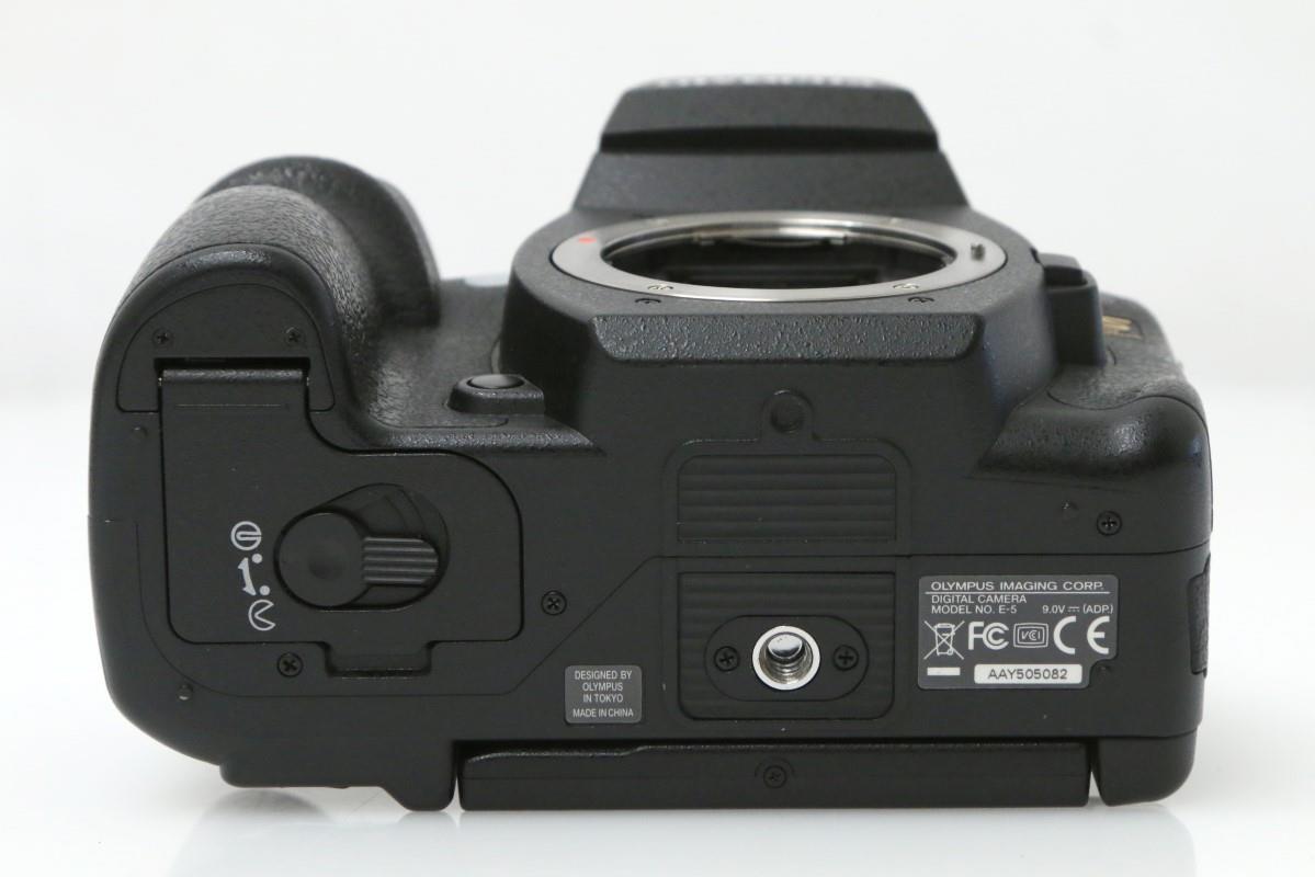 E-5 ボディ CA01-H4111-2P2B | オリンパス | デジタル一眼レフカメラ│アールイーカメラ