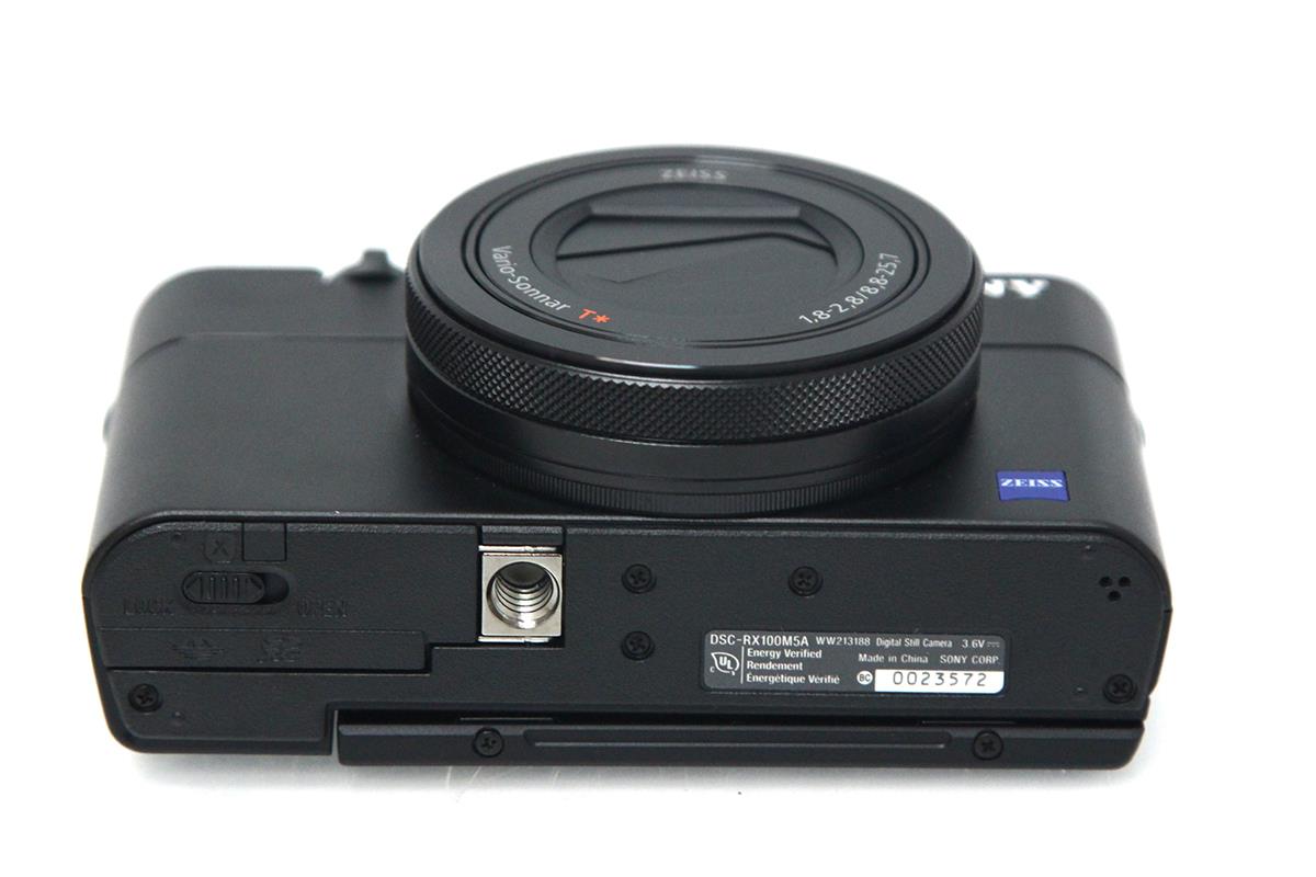 Cyber-shot DSC-RX100M5A CA01-M1557-2Q1B