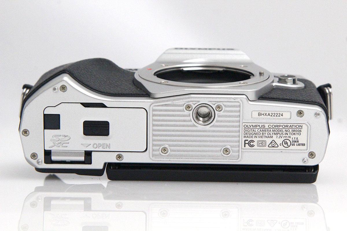 OM-D E-M10 Mark III EZダブルズームキット CA01-A8167-2P2B