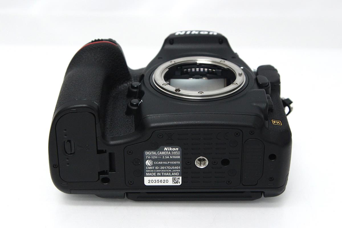 D850 ボディ CA01-M1726-2S2 | ニコン | デジタル一眼レフカメラ