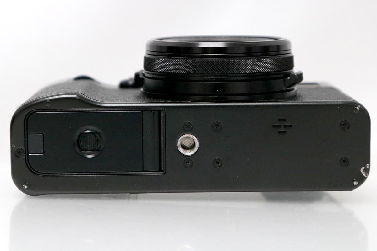 FUJIFILM X100V ブラック美品(200SHOT) FUJIFILM X100V ブラック美品(200SHOT) 富士フイルム FUJIFILM X100V