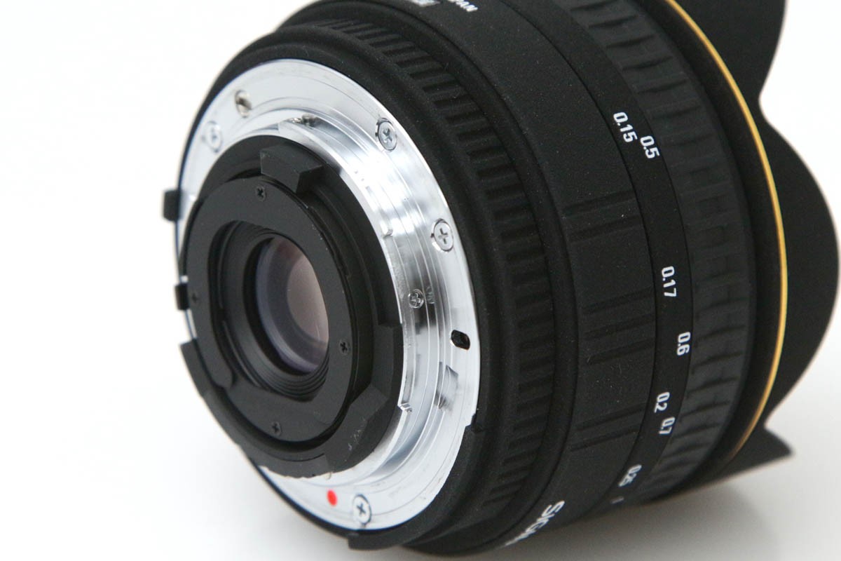 シグマ 15mm F2.8 EX DG DIAGONAL FISHEYE(ニコン用) | メディア
