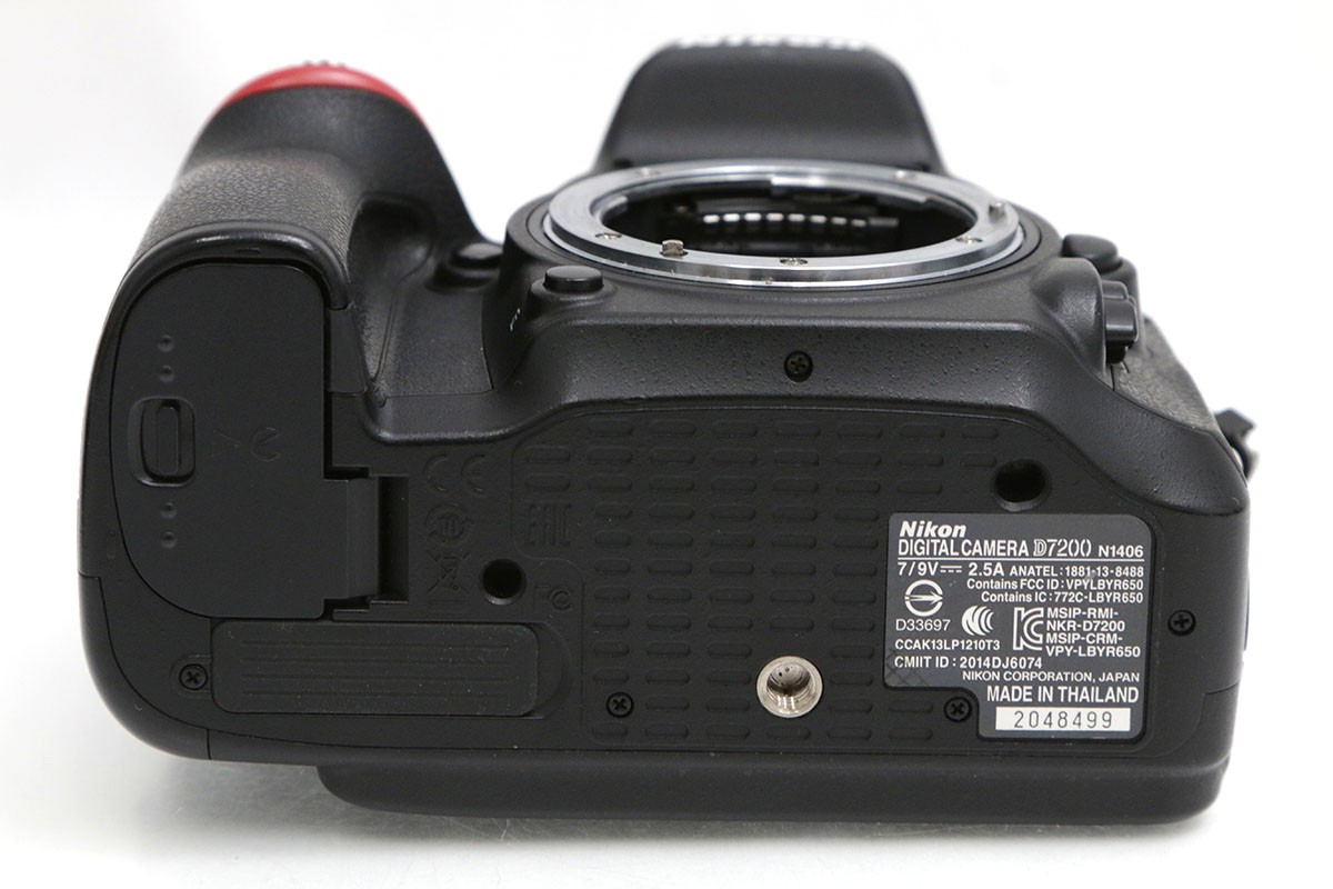 D7200 ボディ CA01-B1356-2R7 | ニコン | デジタル一眼レフカメラ