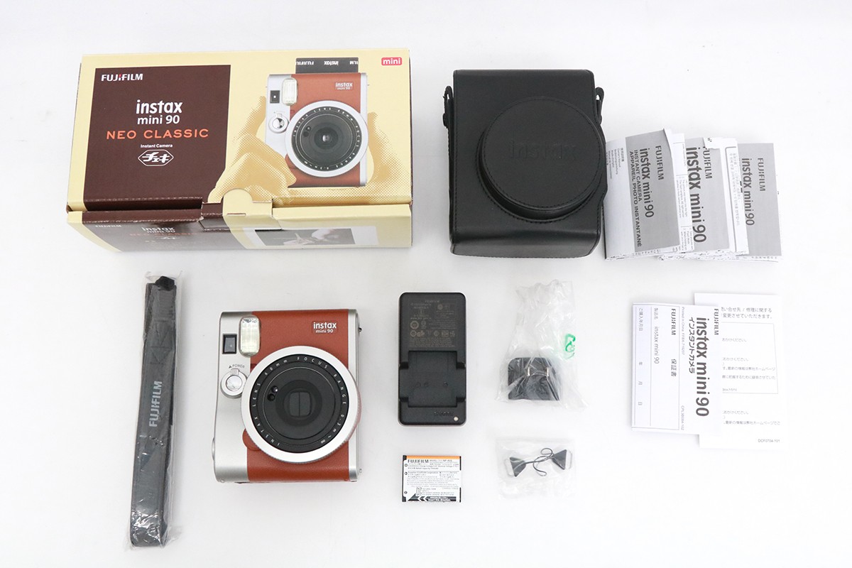 FUJIFILM インスタントカメラ チェキ instax mini 90（FUJIFILM