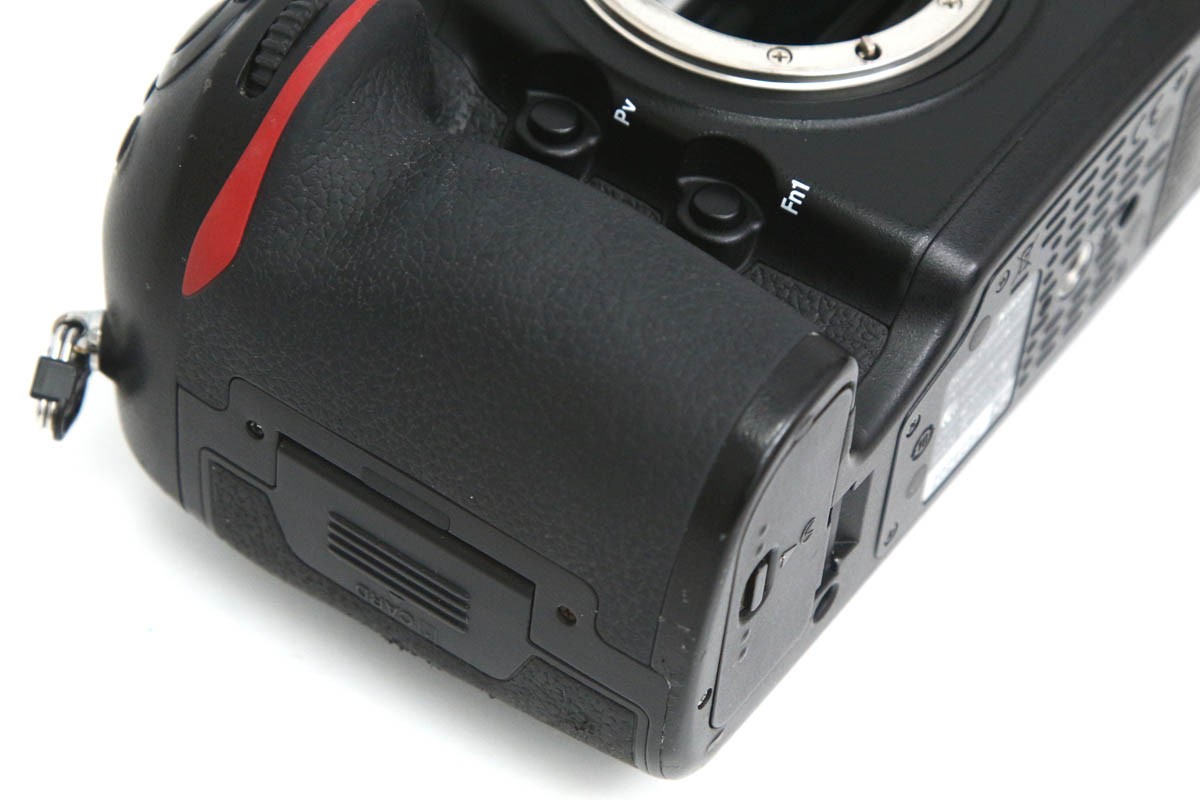 D850 ボディ CA01-R1863-3V1B-ψ | ニコン | デジタル一眼レフカメラ