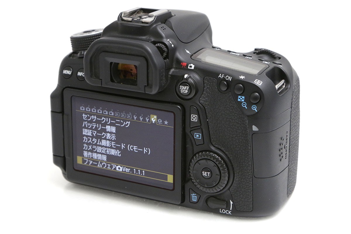 EOS 70D ボディ CA01-B2055-2Q2B | キヤノン | デジタル一眼レフ