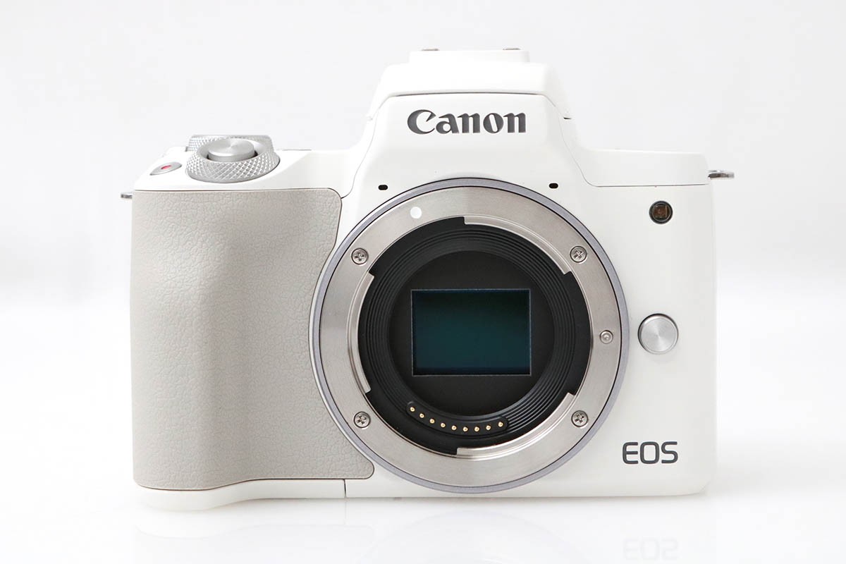 EOS Kiss M2 ボディ [ホワイト] CA01-M4665-2P2A | キヤノン