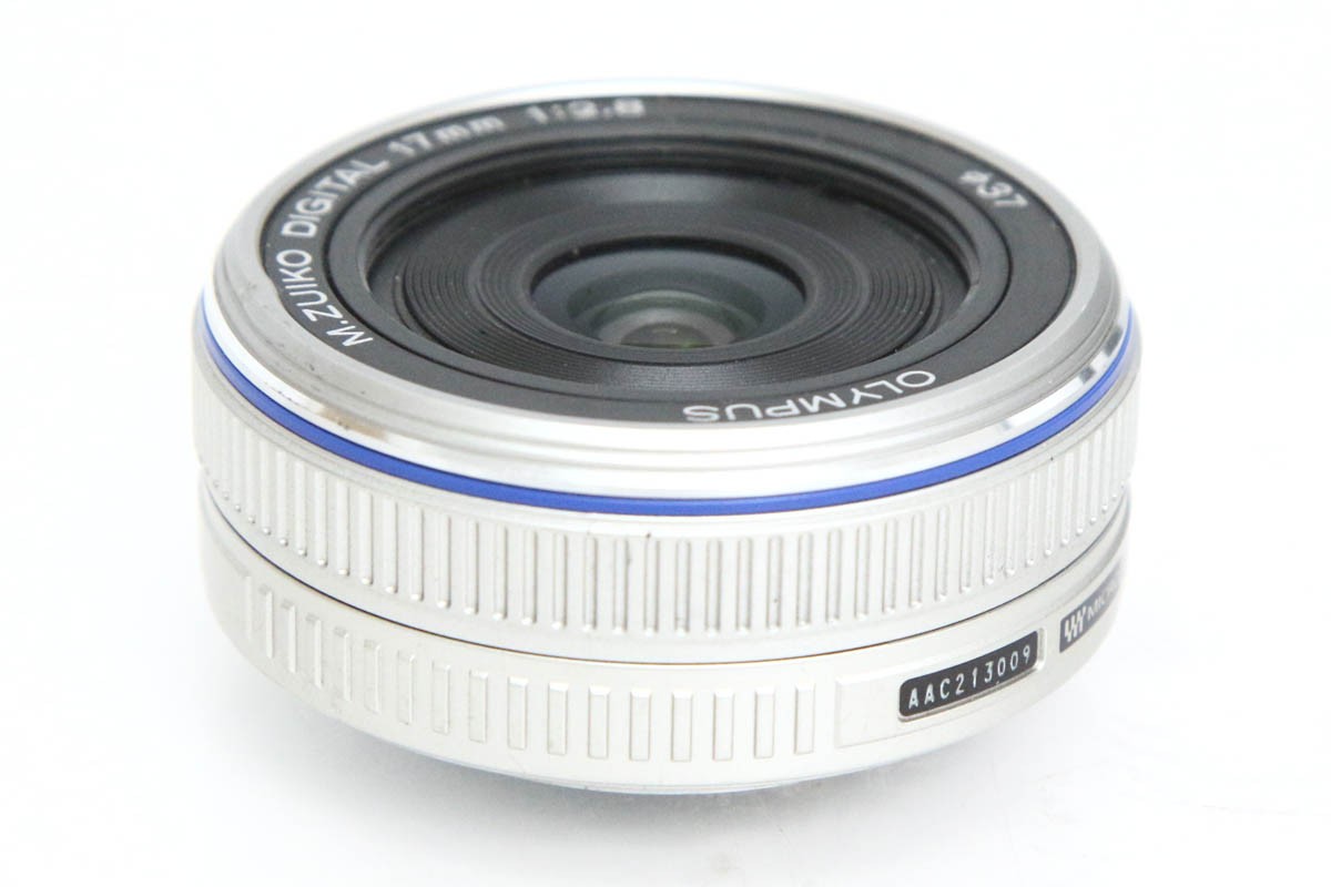 M.ZUIKO DIGITAL 17mm F2.8 Vo[ + r[t@C_[ CA01-R2300-2N2A