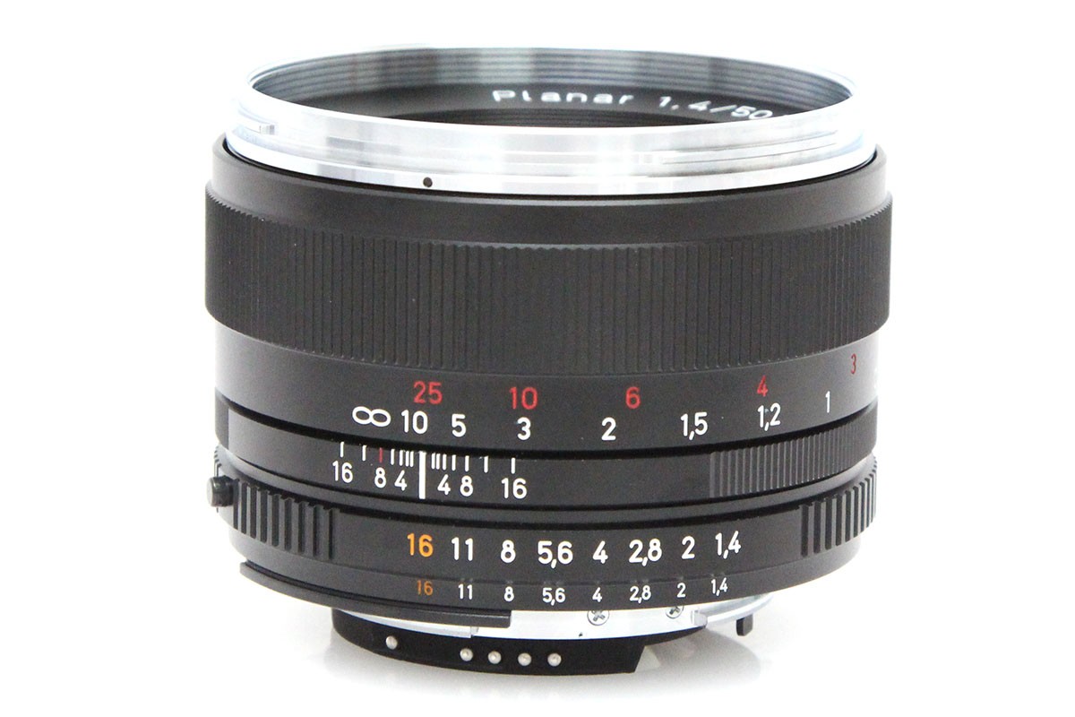 Planar T* 1.4/50 ZF.2 CA01-P375-2N4