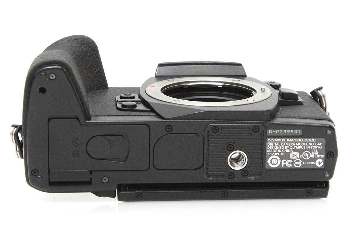 OLYMPUS OM-D E-M1 ボディ[ブラック]（バッテリーグリップHLD-7付き
