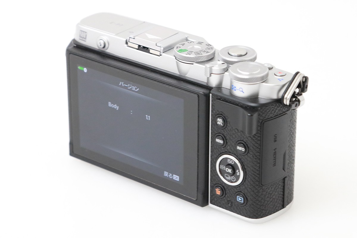 美品 OLYMPUS PEN E-P7 ボディ シルバー OLYMPUS PEN E-P7 ボディー シルバー - 業務用撮影・映像・音響