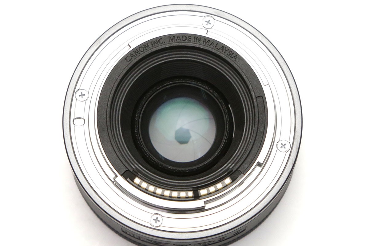 キヤノン RF50mm F1.8 STM メーカー保証内 Amazon.co.jp: 【全額返金保証】【最速発送】Canon RF50mm F1.8