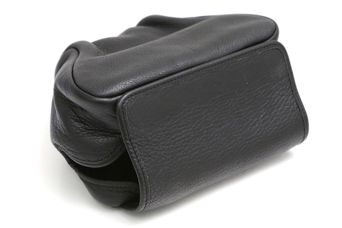 M用 レザーポーチ ブラック ショート 14893 CA01-B3621-2F3 | ライカ