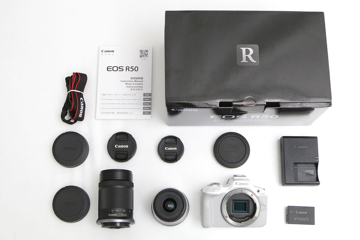 EOS R50 ダブルズームキット [ホワイト]（センサー清掃済） CA01-B5273 