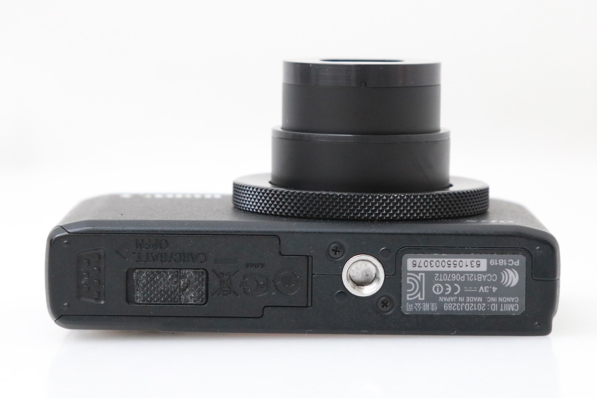 PowerShot S110［ブラック］ CA01-M6483-3U4A | キヤノン | コンパクト
