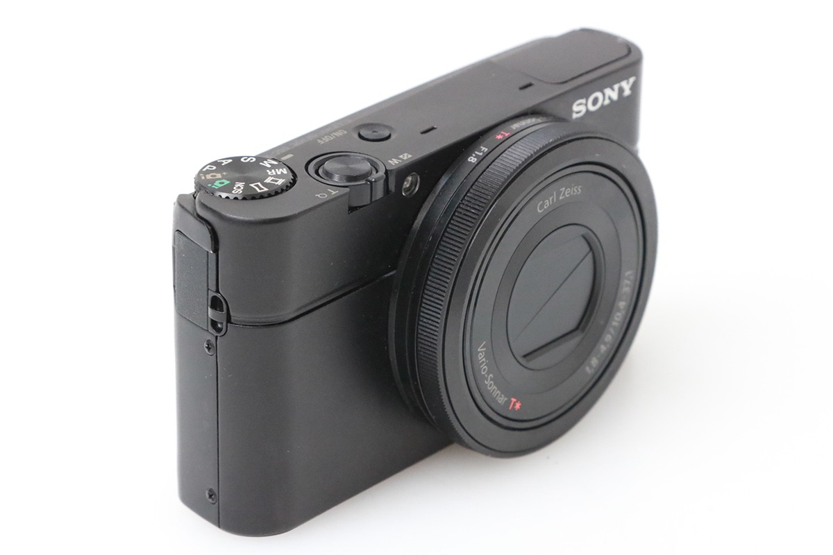 サイバーショット DSC-RX100 CA01-M6484-3U4A | ソニー | コンパクト