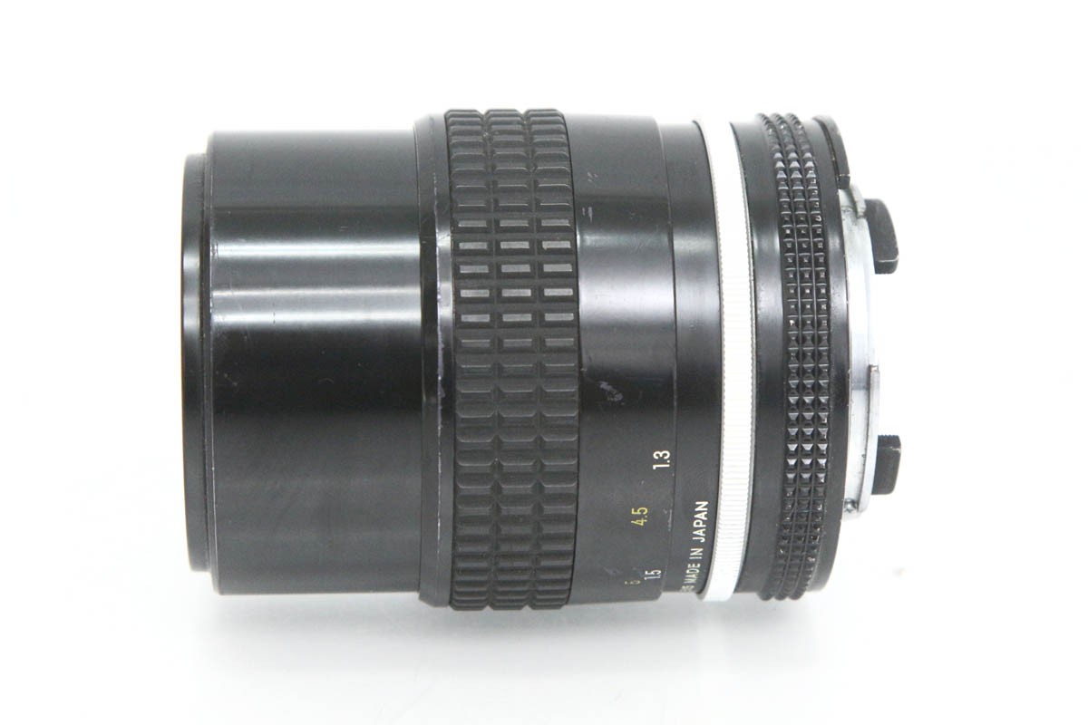 Ai Nikkor 135mm F3.5 CA01-R2064-2B2A