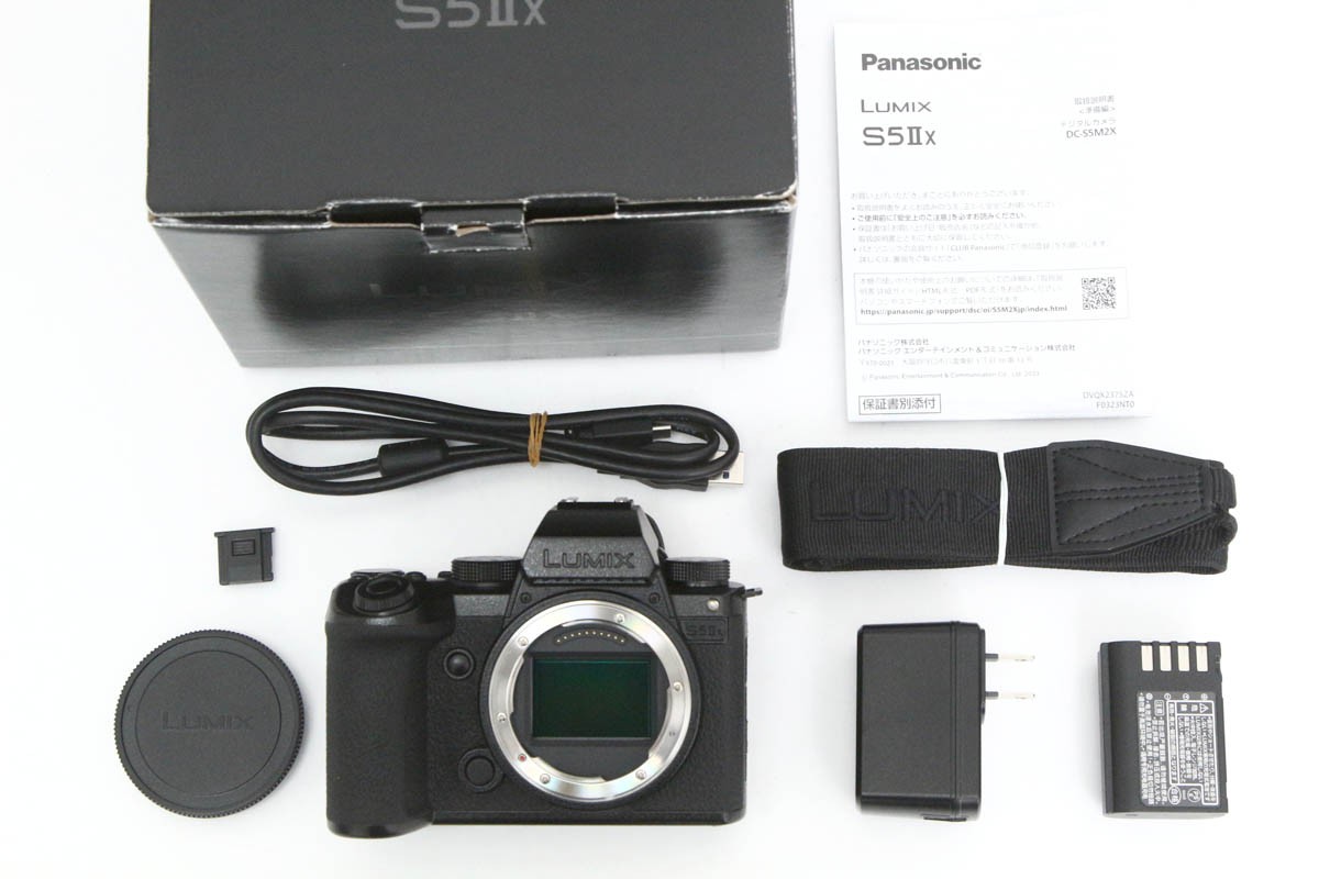 LUMIX DC-S5M2X ボディ(センサー清掃済み) CA01-R2106-2Q3