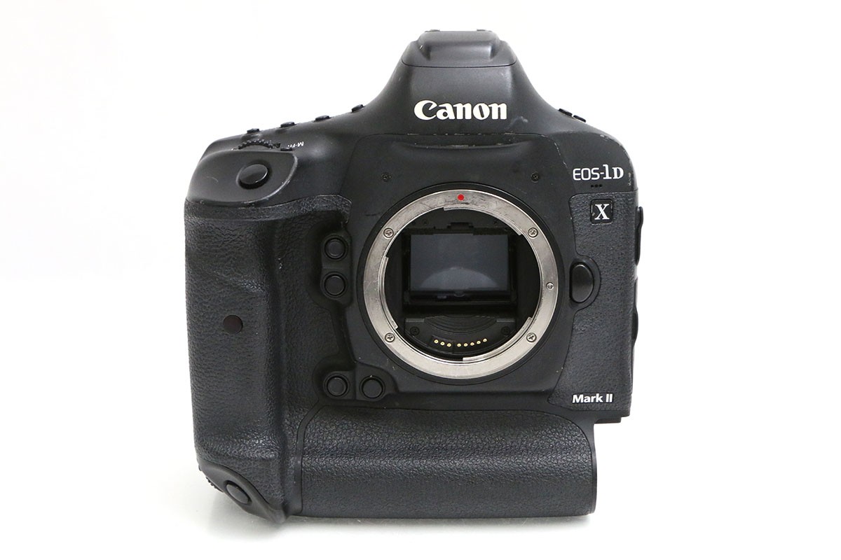 EOS-1D X Mark II �{�f�B CA01-B6778-3V3B