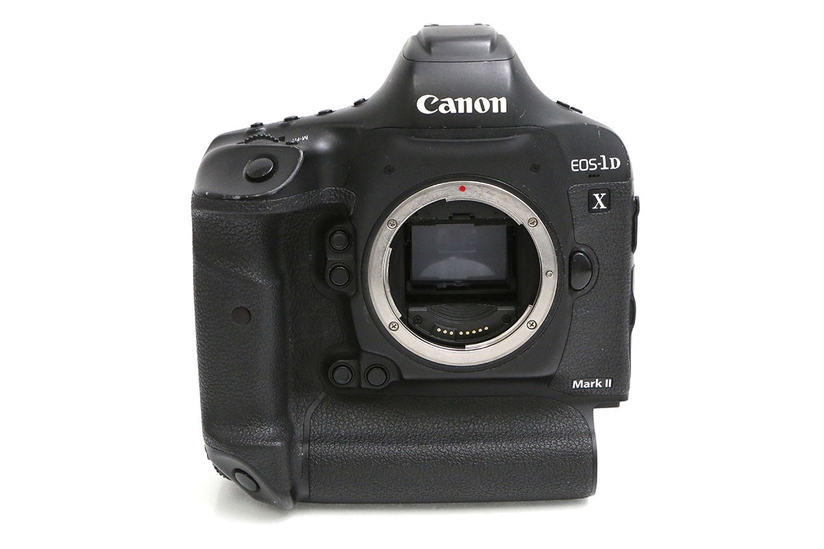 EOS-1D X Mark II �{�f�B CA01-B6780-3V3B