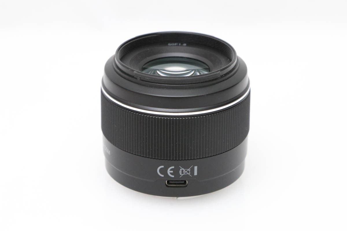 YN50mm F1.8S DF DSM �i�\�j�[E�j CA01-D201-2N2B