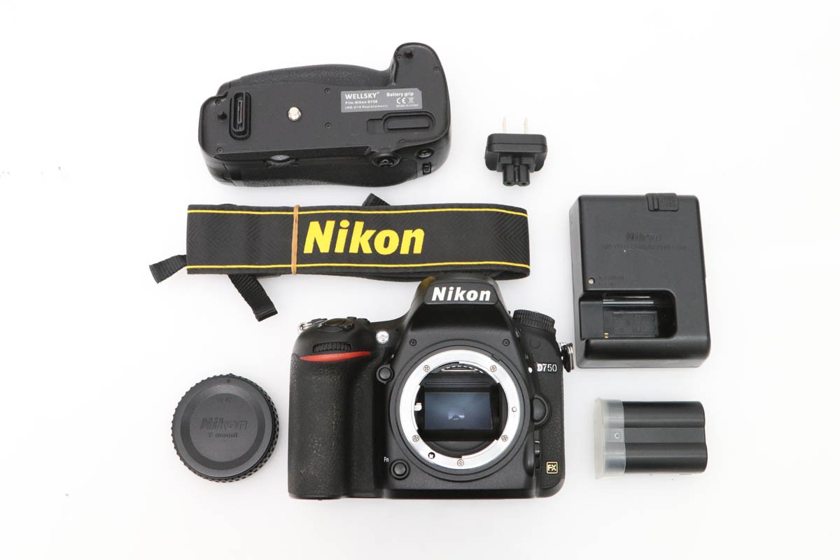 D750 ボディ CA01-D236-2Q1A