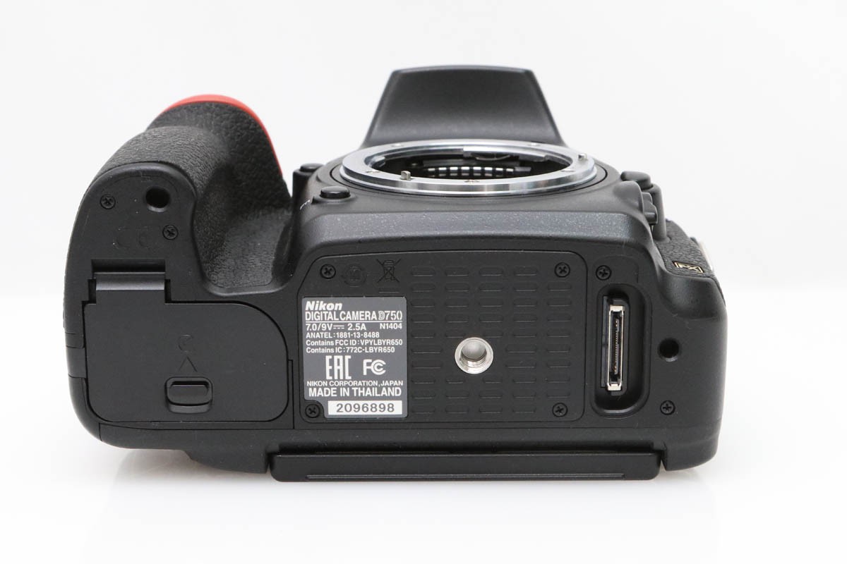 D750 ボディ CA01-D236-2Q1A