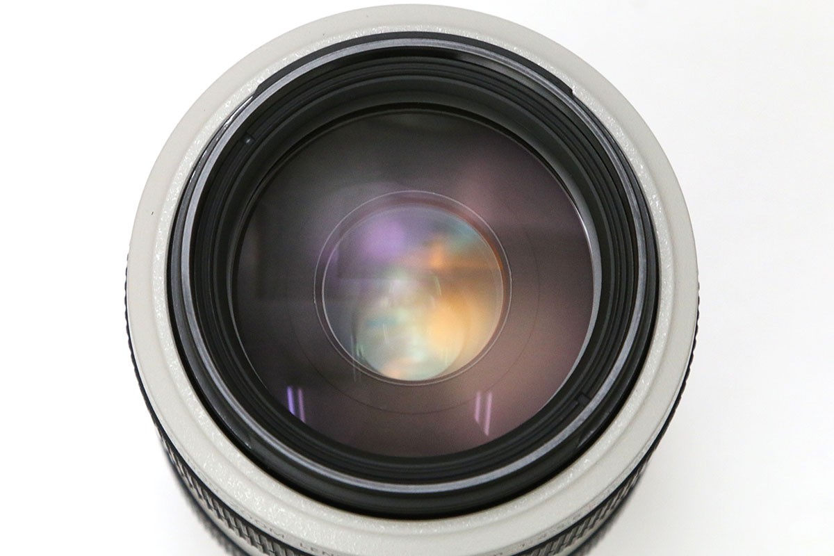 EF70-300mm F4-5.6L IS USM CA01-B6810-2B1