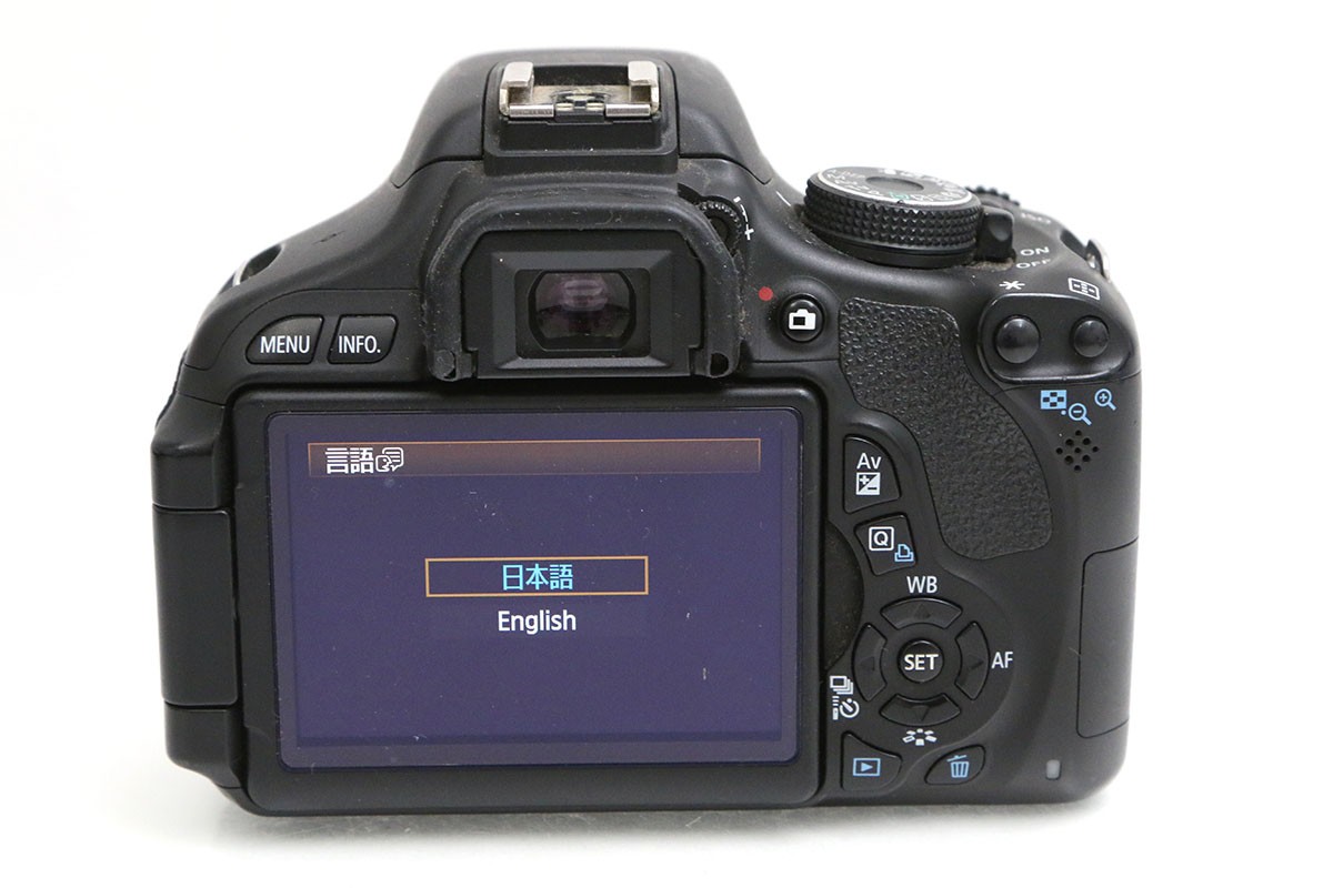 EOS Kiss X5 �_�u���Y�[���L�b�g CA01-B6812-3Y1A