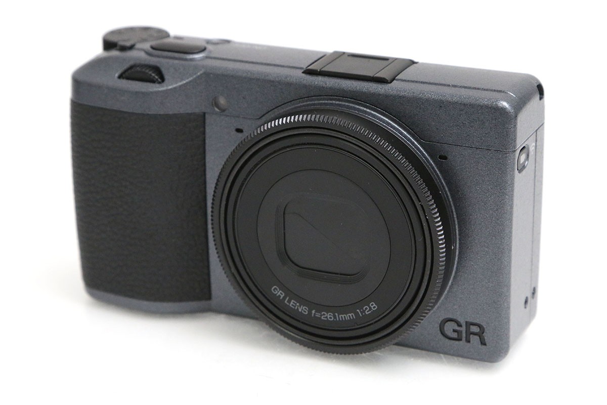 RICOH GR IIIx Urban Edition CA01-B6821-2Q4